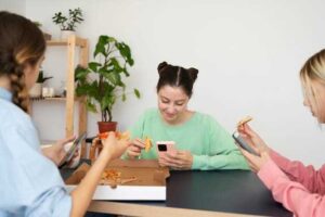 Логистика и доступность
