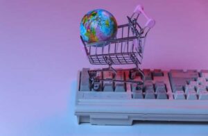 Системы логистики и доставки в маркетплейсе ОЗОН